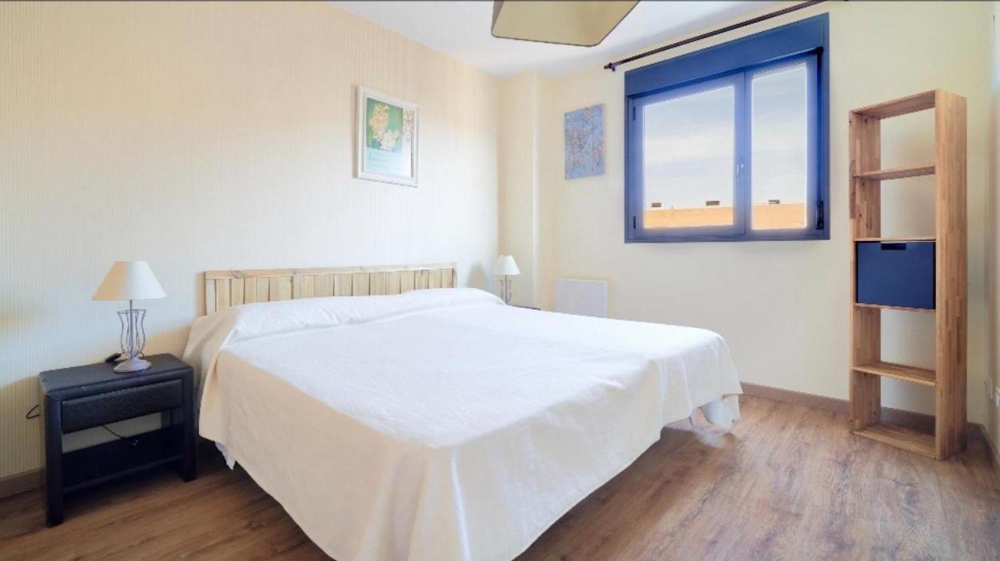 Holidays2Malaga Heroe De Sostoa Con Piscina Junto Estacion Ave Y Playa Kültér fotó